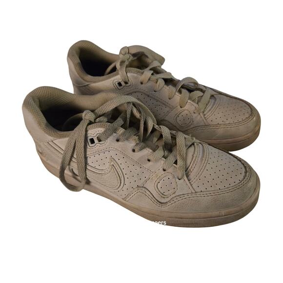 Nike son of force 4Y shoes - Picture 2 of 9